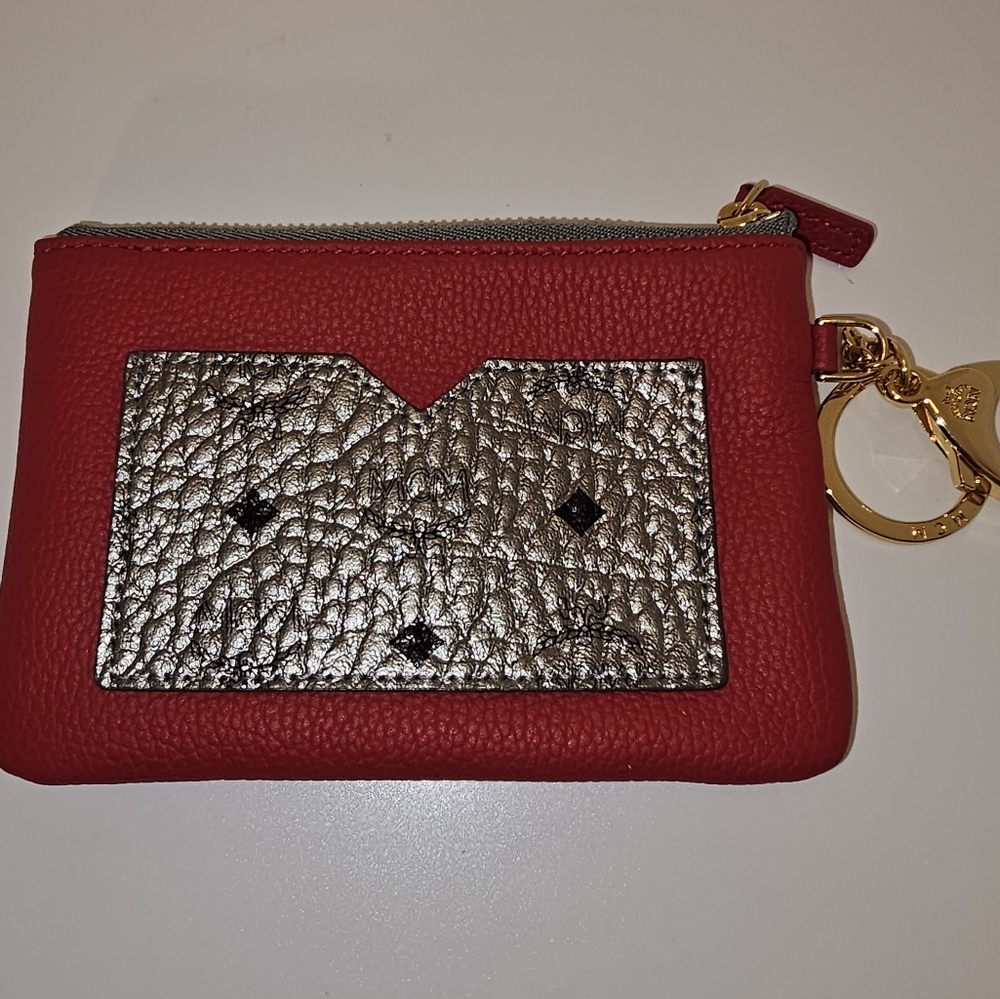 MCM Red Leather Wallet EuC With Box - Picture 3 of 5